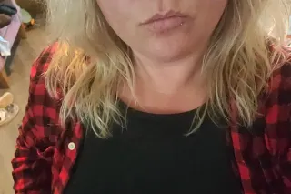 Pocket-Sized Blonde MILF (Husband Included!) Seeking Couples/Singles photo 4
