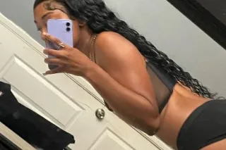 PETITE BROWNSKIN BABE 🥵💋😏