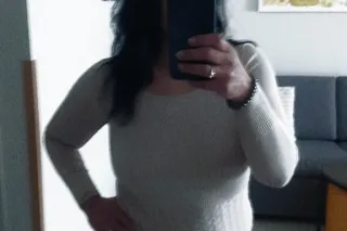 super wet and need it now** photo 4