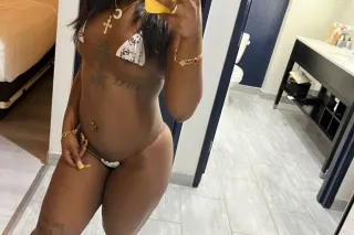 wet and creamy baby💋 photo 4