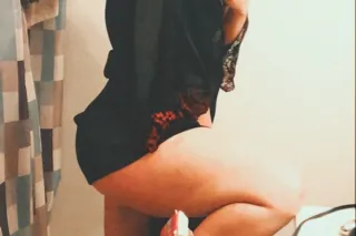 Good morning gentlemen! im available now and last appointment time is 5:30 am. I.will be out of town and back around 4pm. $80 QV this morning and no BARE! NO Exceptions!! photo 3