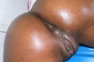 Your special treat * Sexy Creole Ebony wanting hot and ready cum buckets 💦 photo 2