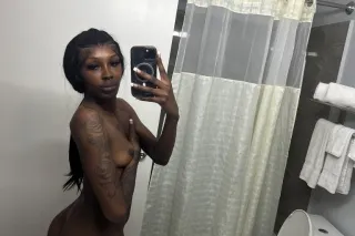 text me 🥲 photo 2