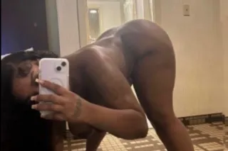 THE BEST THRILL! Thick & Curvy Sexy VixenThese Hands Are Magical photo 4