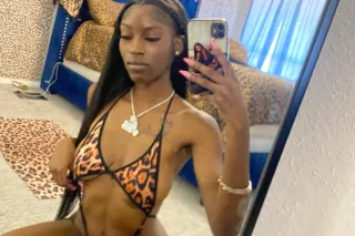 PRETTY CHOCOLATE LAST DAY 👅💦😍❤ photo 4