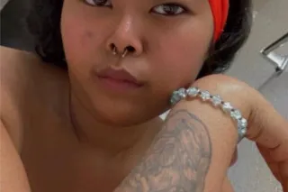 💦 . I only cater to respectful generous men. Come photo 2