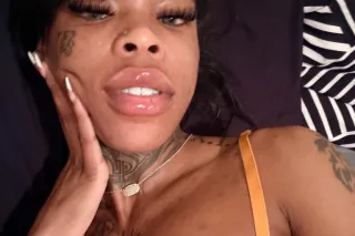 Sexy Petite Juicy Lips One night Only❤🫦 GENTLEMANS FAVORITE😘🍒 photo 3