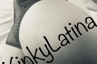 Horny Latna slut. CumOver Papi for amazing DeepThroat HotTightWetPu$$y BigBooty 💋 I can suck a Watermelon thru a straw. photo 5