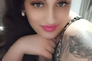 SEXY CARMEN photo 5