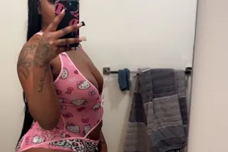 Karamel Carribean Funsize Goddess 🍑💦 photo 3