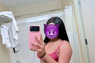 Outcall or outcall photo 3