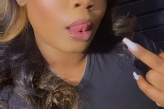 NEW TO TOWN‼‼ come 💦make me squirt 💦 come get sum of this tight wet pussy photo 2