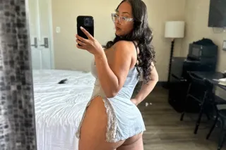 BIG TITTY BUSTY LATINA BIG BOOTY LATINA HHR SPECIAL photo 2