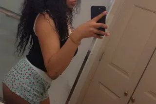 New Here Come See Me Petite Yellow Bone Avaliable For Incall ,Outcall or Carcall 24/7💋Let’s have some fun Babe💋I sell video💋 photo 2