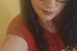 Saturday party 🎉🥳 who's down to cum party n play with the naughty GOTH photo 3