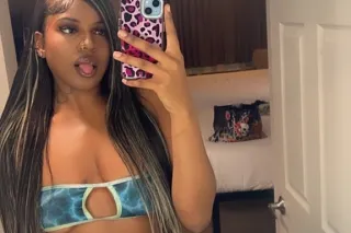 Cum see me sweet juicy ebony Pussy 💦 photo 9