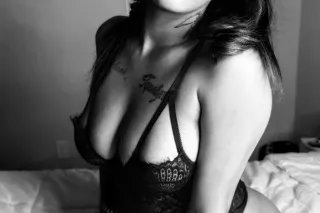 COME SEE ME 🤩 SPECIALS TODAY DONT MISS IT 📲 MEET ME WHILE IM HERE💕😝 photo 5