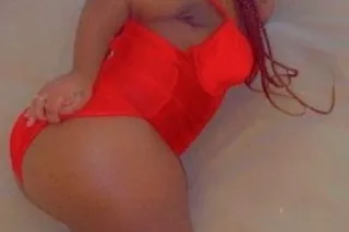 Curvy And Flirty Big Booty Busty Freak! 🍑👅🍫 available now! Dont Miss Out! 😘QV SPEACIAL QV SPECIAL photo 2