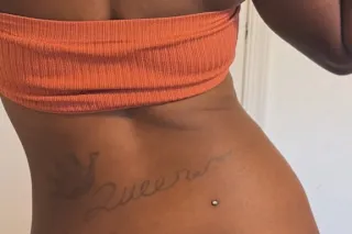 slim thick, chocolate, tattoos, piercings photo 2