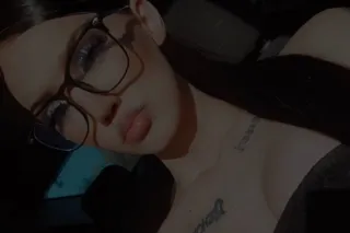 100% LEGIT Sexy Snow Bunny 🐇 photo 9
