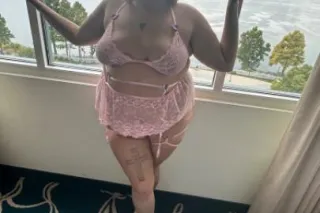 SEXY BBW BELLA QV DEALS photo 4