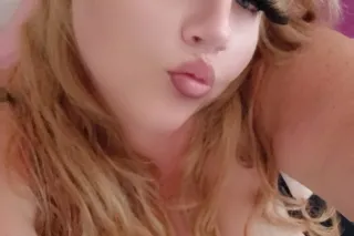 RAINY 💦 SPECIALS 💦💦 WET N JUICY BBW💦💙🌧FEELING LITTLE FRISKY🥶 💜 💙 photo 3