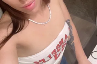 spend time with a top Las Vegas provider before i leave clearlake photo 2