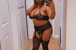 💦Up Late Lets Play 😍Oceanside😉T I G HT 😍DRIPPING WET💦Busty P E T I T E Latina Bombshell💋🥰exotic bombshell💦
