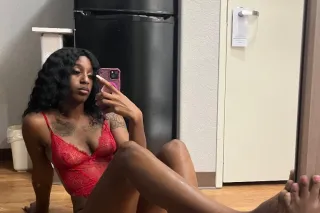 100 deals lets have funnnnn 😋💗 photo 3