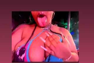 😘Come Find Out What This White Kitty Can Do To You💦 photo 3