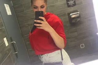 Sexy BBW hourly rates only bring condoms no bare anything photo 5