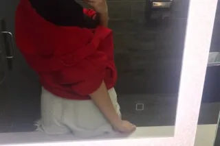 Sexy BBW hourly rates only bring condoms no bare anything photo 6