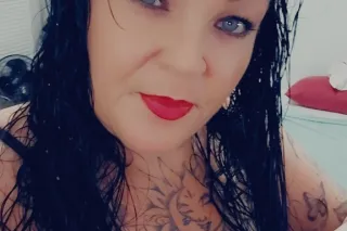 Big booty, thick thighs, beauitful titties & pretty eyes. photo 6