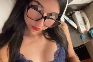 Latina Recin llegada papi y con lindo 💕cuerpo Natural 🍑🍒 😈texme