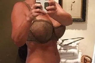 Available Now Only Just contact me on this new number. 📞(929) 493 6-303 📞💋Incall/outcall📞🍁 40 years old mOm🌵🌵Specials $80 Qv🌵$100 Hh 🌵$150 Hr🍁 photo 6