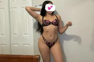 hola sexy latina