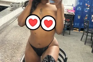 welcome to my playhouse~ outcalls only rn ~ photo 2