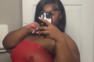 YOUR FAV MISTRESS LAST NIGHT IN TOWN lucious soft skin tight grip leave you begging 4 more💦🍑😻