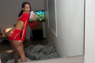 creamy lightskin goddess 🫧 OUTCALLS/INCALLS available now photo 2