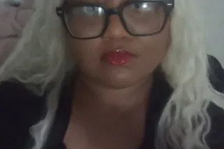I'm available right now looking for customers that are serious it's 150 for 15 minutes $250 for 30 minutes 300 an hr 500 for 2 hours photo 2