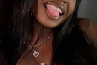 Incalls💦💋Fun Size Chocolate Slim Soft Ass🍑 Tight Gripping Gushy Pussy 👅🍆 Come be relaxed and amused 🫶🏽🫦