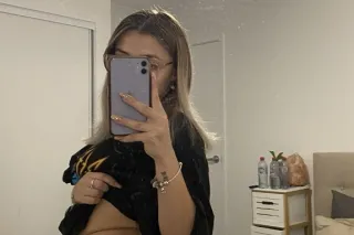 Ready Outcalls & photo 2