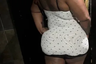 Pretty in person ask about my special 🥳 photo 2