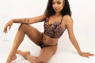 Little miss Sweet and Petite 🍭|| Available for you ALL DAY 🌇🌃 photo 2