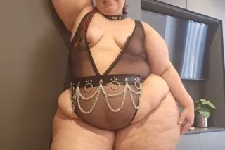 ERIS 74INCH💋 BIG FAT ASS🔥|FINDOM| FEMDOM💦$50 REQUIRE DEPOSIT MUST✅ I,M AVAILABLE FOR INCALL , OUTCALL ,SELL VIDEO AND FACE TIEM FUN ✅AlSO 2 GIRL SPECIAL⭐ photo 3