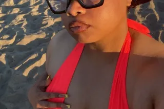 Ready to suck 👅message me if you are money ready💰 photo 6