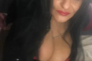 ""ALERT♥79 ROSES "SPECIALINCALL TODAY ONLY)))""((, CARDATE, AND OUTCALL AVAILABLE))"OUTCALL OPTION IS AVAILABLE IYOU IWOULD COVER THE UBER TO AND FROM YOUR PLACE PLUS THE OUTCALL ROSES IN T GUYS COME SEE ME photo 4