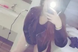 2 girls available tonight only 💖 photo 2