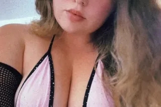 ✨OUTCALLS ONLY ✨ Portugese Princess👑 ONLY 5 FEET TALL 😍 SWEET🍭, THICK🍑 & WET💦🫦Outcall Available ☎ READY NOW‼