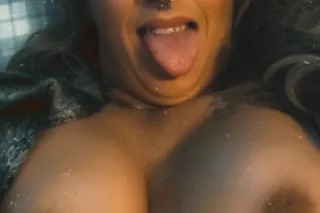 your secret is safe with me. outcalls/car dates only photo 2